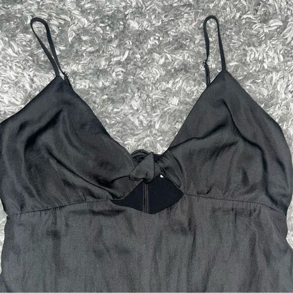 Urban Outfitters Back front tie mini dress size small - Picture 3 of 3